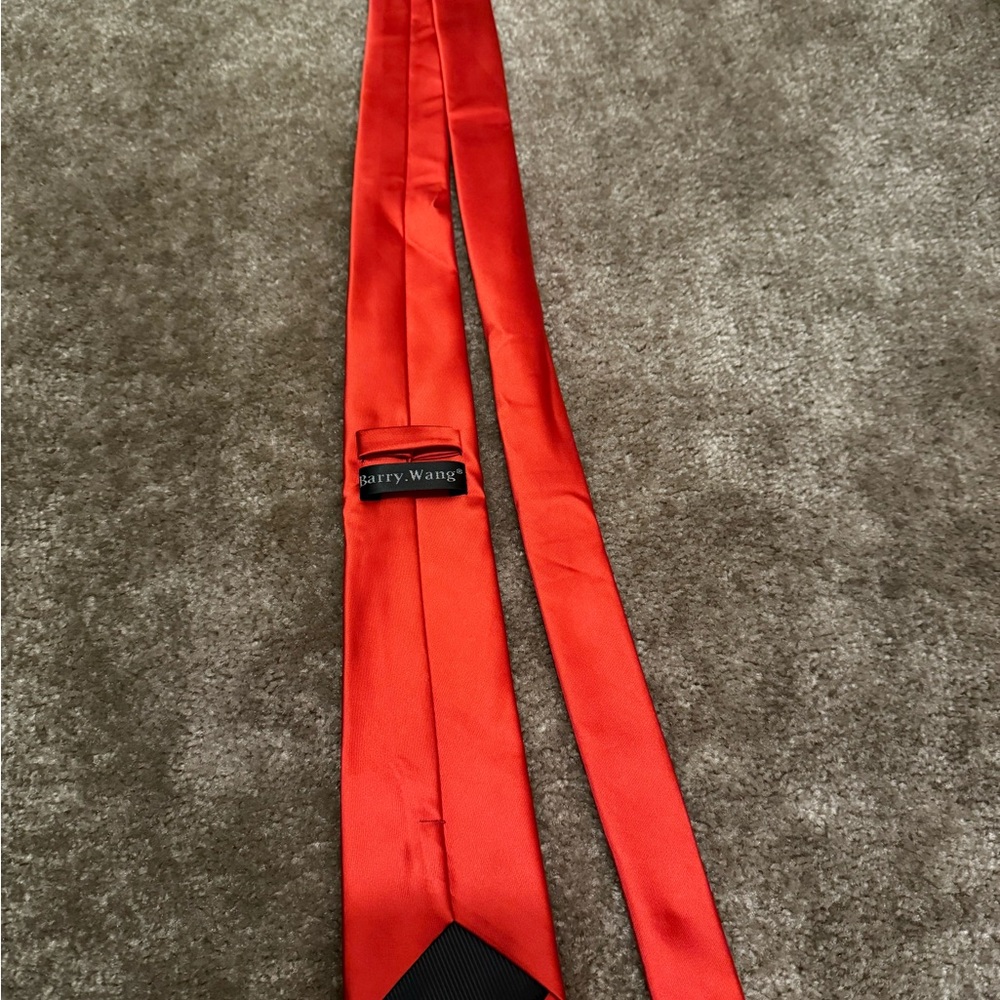 Source Unknown Red Tie - Picture 3 of 4
